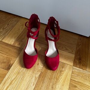 IMPO Red suede heels. Size 6. Worn once